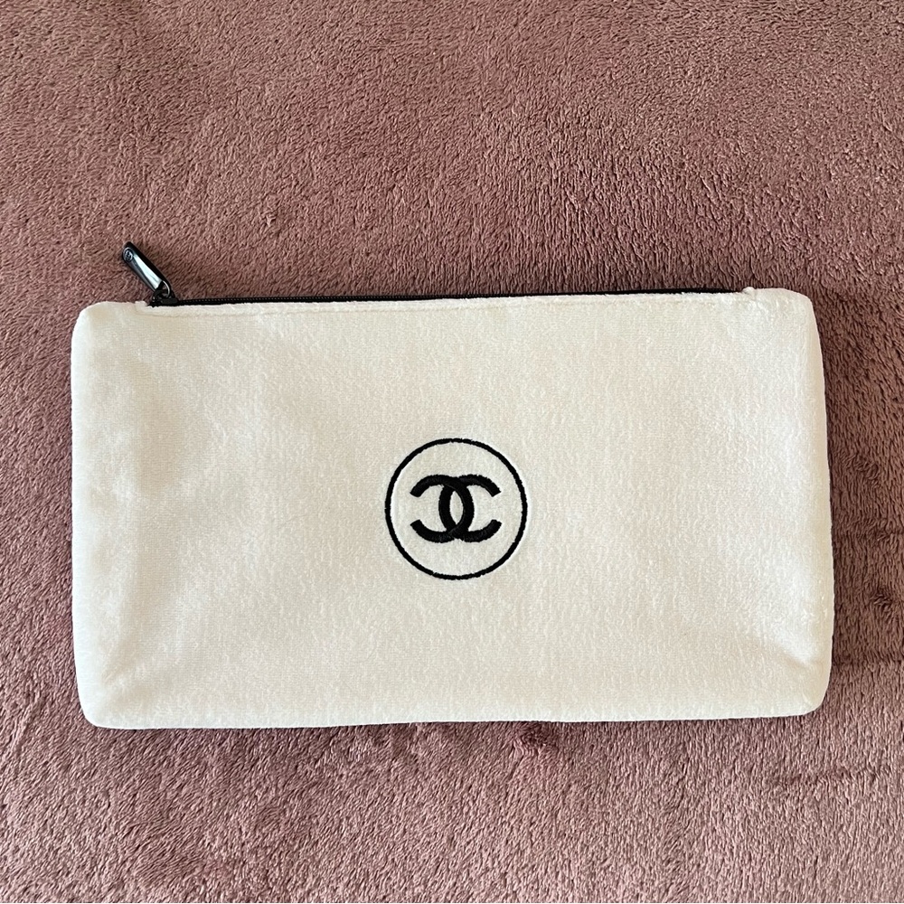 CHANEL Beauté Cosmetic Makeup Bag Pouch